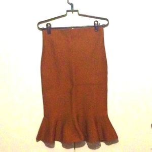 Fashionable Ginger-Colored Midi Skirt